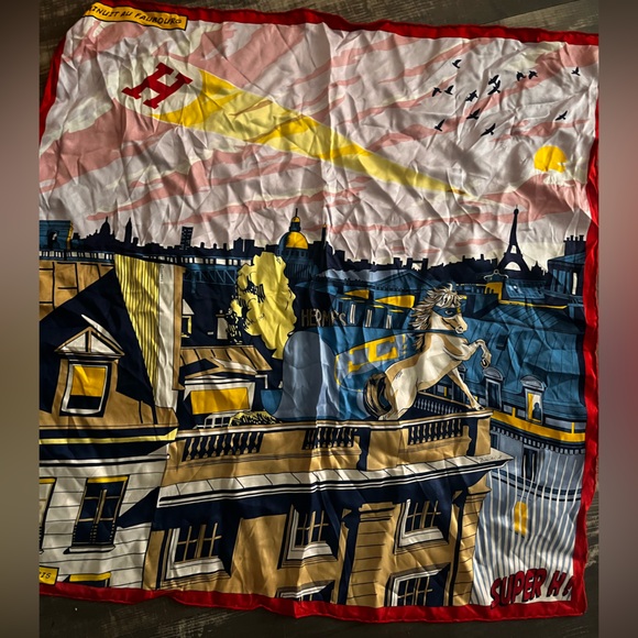 Hermès "Minuit au Faubourg" Silk Scarf - Picture 4 of 6